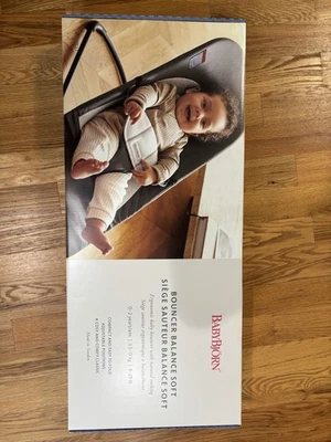 Gorila suave BABY BJORN Baby Balance usada, GRIS Foto 1 de 4