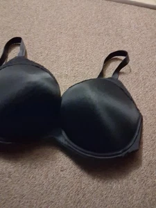 Reggiseno T-Shirt DREAMFIT Taglie Forti Copertura Completa Microfibra Nero 38DDD  - Foto 1 di 2