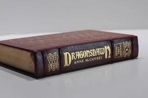EASTON PRESS DRAGONSDAWN BY ANNE MCCAFFERY SIGNED FIRST EDITION - Picture 1 of 10