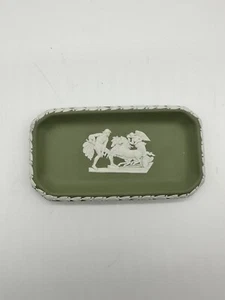 Wedgewood Jasperware Green Butter/Trinkets Dish Unique Used Excellent Condition - Picture 1 of 7