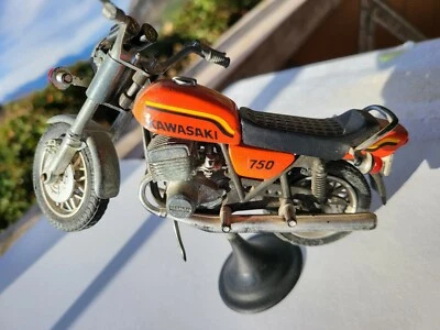 Diecast 1970's Polistil Italy 1:18 scale KAWASAKI 750 near mint conditions. - Immagine 1 di 4