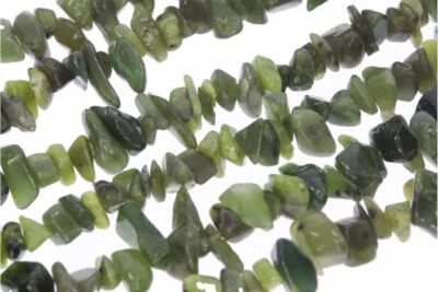 0.4 lfm (24,38 € */ 1 lfm) Nephrit Edelstein Splitter Strang 40cm 7-11mm - zum S - Bild 1 von 2