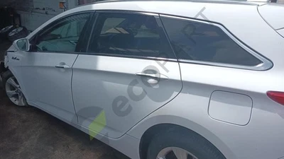 MK1 HYUNDAI I40 Left Rear Door ESTATE 770033Z000 - Image 1 of 4