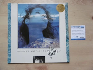 Sandra (Lauer/Cretu) Autogramm signed LP-Cover "Into A Secret Land" Vinyl ACOA - Picture 1 of 3