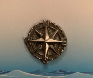 Compass Silver Pewter Pin Badge (W) - Picture 1 of 3