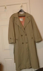 London fog trench coat lined  sz 10 reg - Picture 1 of 2