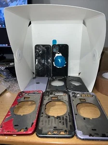 Lot 8 Apple iPhone 11 Genuine OEM Housing Broken - Imagen 1 de 7