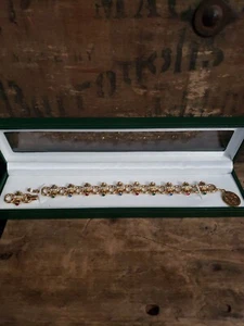 Avon Bracelet Gold Color - RC AVON 2004 - Picture 1 of 12