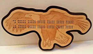 Tablero de cuna personalizado corte láser águila clavijas de madera - Imagen 1 de 7