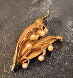 Rare Broche Vintage Américain Ans 60 D'Or Signé boucher - Vtg Broche - Picture 1 of 4