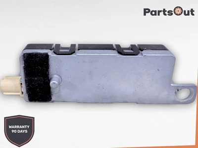 Volkswagen Passat 2010 CC/amplificador de antena 3C8035552A Foto 1 de 3