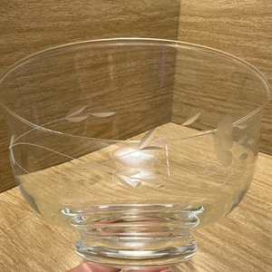 Princess House Crystal Etched Floral Serving Decorative Glass  Bowl - Picture 1 of 7