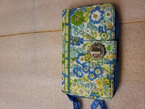 vera bradley wallet turn lock Blue With Flowers Green And Yellow - Picture 1 of 4