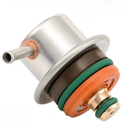 0280160575 Regulador de presión de combustible Bosch para Audi RS6 S2 S4 S6 S8 TT Foto 1 de 4