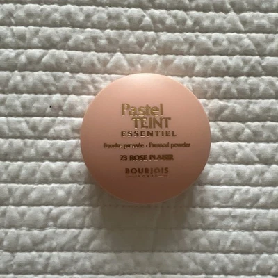 Bourjois Pastel Teint Essential Pressed Powder 73 Rose Plaisir  - Image 1 of 3