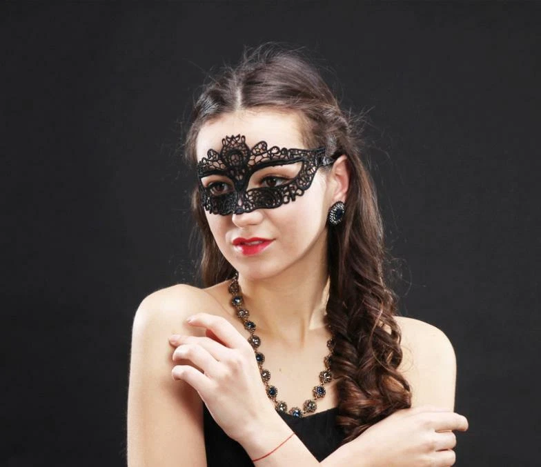 Sexy Mujeres Negro Encaje Ojo Máscara Facial Mascarada Fiesta Baile de graduación Disfraz de Halloween Foto 1 de 4