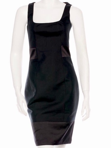 Abito donna DSQUARED2 nero senza maniche scollo a scoop lunghezza ginocchio tubino IT44