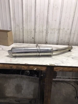 Silenciador de escape Fazer 02 Yamaha FZ 1 FZS 1000 FZ1 FZS1000  Foto 1 de 4