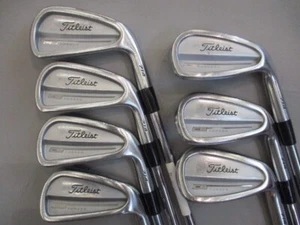 Titleist CB 714 Irons #4-9.P(7Clubs)/Dynamic Gold/Flex:S200/Iron set RH - Picture 1 of 6