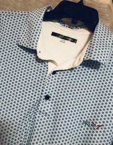 EUC Men’s Greg Norman Golf 3Buttoned Collared Placket Stretch S/S Polo Shirt XXL - Picture 1 of 5