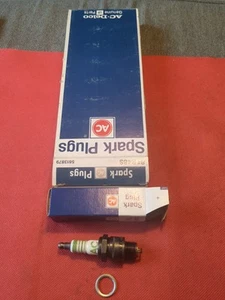 NOS AC R46S Spark Plugs GTO LeMans Firebird Nash DeSoto Made in USA NEW 5613879 - Picture 1 of 5