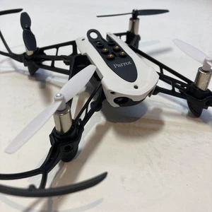 Parrot Mambo Drone White/Black Mini Quadcopter For Beginners Easy To Fly Tricks - Picture 1 of 6