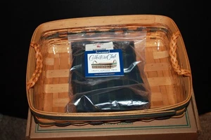 Longaberger 1996 Small Serving Tray Basket W/ Liner, Protector, Papers & Box NEW - Picture 1 of 3
