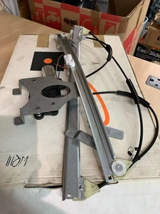 LIFT SYSTEM REGULATOR FRONT RIGHT O/S/F XSARA PICASSO 4P 1999-2012 LS418 WR18 - Picture 1 of 4