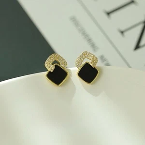 925 Sterling Solid Good And Black Crystal Diamond Shape Stud Earrings. - Picture 1 of 17