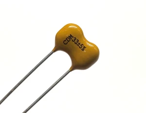 1pcs - CDE 33P (33pF) 500V 5% Silvered Mica Capacitor - CD15ED330JO3F - Picture 1 of 5