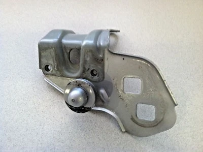 MERCEDES-BENZ W220 S320 S430 2000-2006 ~ SOPORTE TRAVESAÑO LATERAL IZQUIERDO  Foto 1 de 3