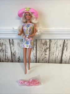 1997 BARBIE - 17651 - NEU OHNE KARTON - ROSA HUT, SCHUHE, BÜRSTE - Bild 1 von 7