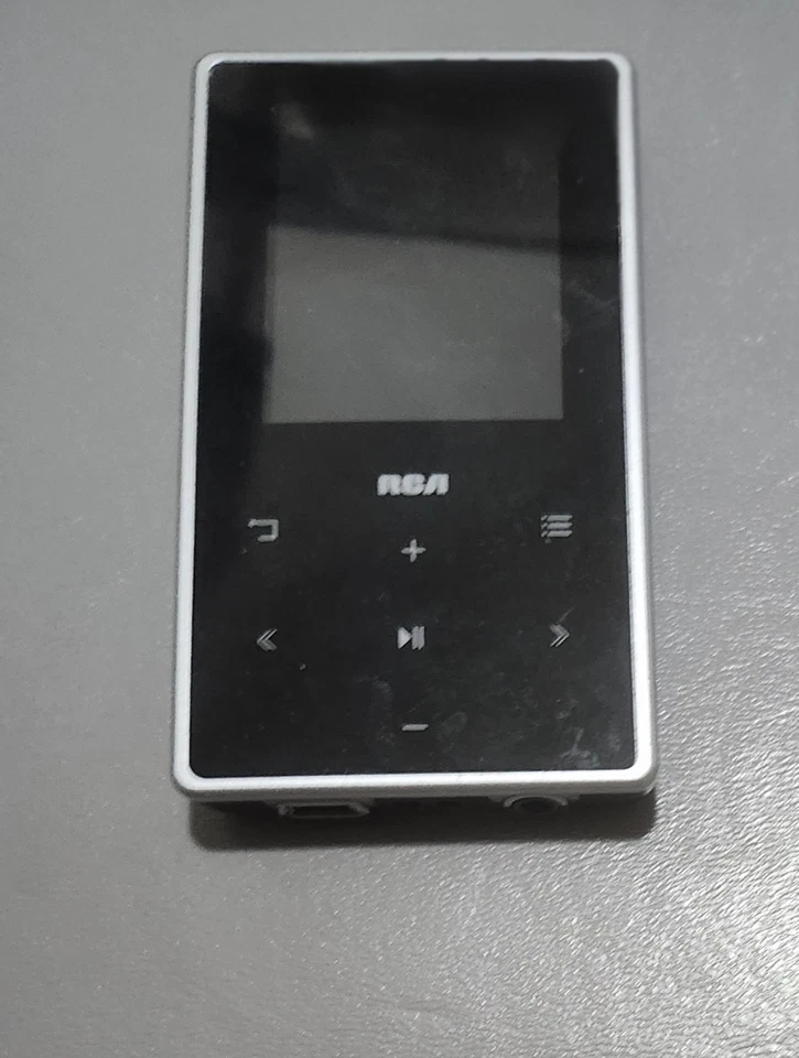 Reproductor de MP3 y video RCA M6204-B, pantalla de 4 GB de 2,0 pulgadas Foto 1 de 1