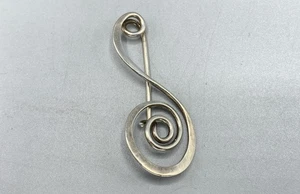 Sterling Silver Treble Clef Shaped Brooch - Picture 1 of 4