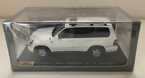 Spark 1/43 Toyota Land Cruiser 100 VX Limited Diecast Model Car - Picture 1 of 11