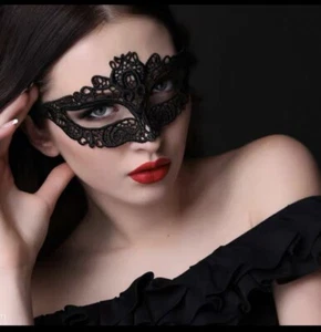 Sexy Lace Party Eye Mask BLACK Gothic Fancy Dress Ladies Hen Party Halloween - Picture 1 of 2