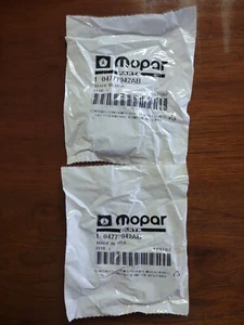 2-Mopar Chrysler Dodge Spark Plug Tube Seals 04777042AB OEM NEW - Foto 1 di 5