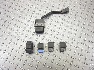 08-09 Suzuki GSXR 600 GSXR600 2008 surtido relé eléctrico fusible lote mixto Foto 1 de 4