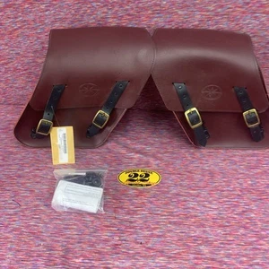 GENUINAS Yamaha NOS 1TP-F84H0-V0 Alforjas de Cuero Sangre de Buey PERNO - Imagen 1 de 2