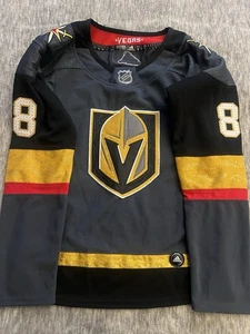 Adidas Vegas Golden Knights Schmidt Hockey Trikot Größe Small (Beschreibung lesen) - Bild 1 von 4
