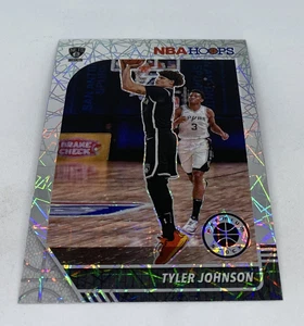 TYLER JOHNSON 2019-20 NBA HOOPS PREMIUM STOCK #155 LASER PRIZM - Picture 1 of 3