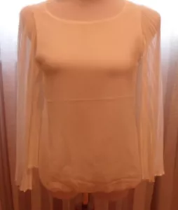 CARMEN MARC VALVO VERY ELEGANT TOP WITH PLEATED SLEEVES , VERY ELEGANT LOOK - Picture 1 of 7