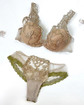 Sutiã novo com etiquetas INTIMISSIMI UE 80B EUA 36B Reino Unido cuecas tamanho P verde renda nude  - Imagem 1 de 4