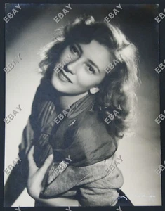 foto di ELIO LUXARDO ritratto di VALENTINA CORTESE fine anni '30 - Foto 1 di 2