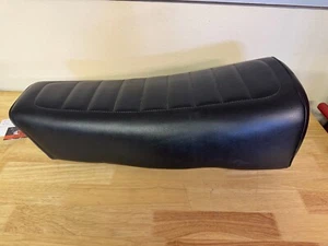 Vintage Husqvarna 1975-79 CR/WR Seat Nice Condition - Used - Picture 1 of 14