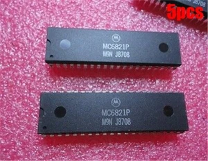 5Pcs MC6821P MC6821 Peripheral Interface Adapter DIP-40 New Ic nu - Bild 1 von 2