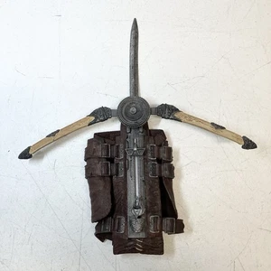 Assassin's Creed Arno's Hidden Unity Phantom Blade Guantelete Ubisoft Juegos con disfraces - Imagen 1 de 3