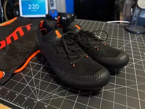 DMT KR SL Cycling Shoes Size 42.5 Black NEAR MINT - Picture 1 of 6