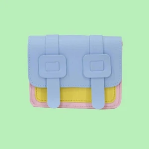Kindertasche für Mädchen in Blau, Rosa und Gelb als stylische Retro Schultasche - Bild 1 von 1
