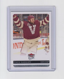 14/15 Fleer Ultra Vancouver Canucks Zack Kassian Winter Classic card #189 - SP - Bild 1 von 2